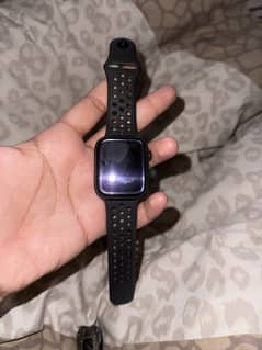 Apple Watch 7 Series Limited Nike Edition