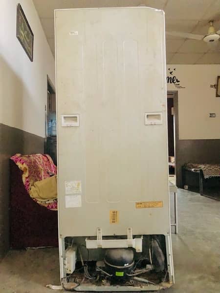 National japani fridge good condition genuine compressor for sale 4