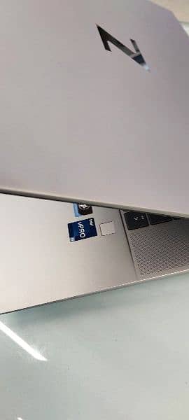 HP ZBOOK STUDIO 16" G9 4