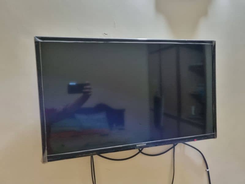 used Samsung LED 32 inches 2