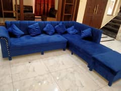 sofa 5 seater with one puffy and 5 cousion 0