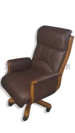 Executive Chair/auditorium chairs/office chair/boss revolving chair