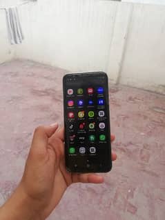 Samsung s8 plus storage 4gb ram 64gb storage