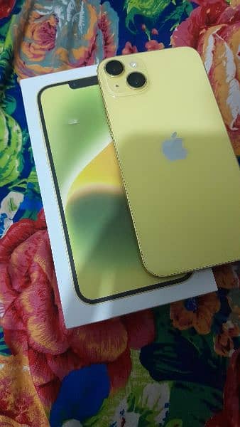 i phone 14+ full ok 10\10 condition open box just 3 days before 5