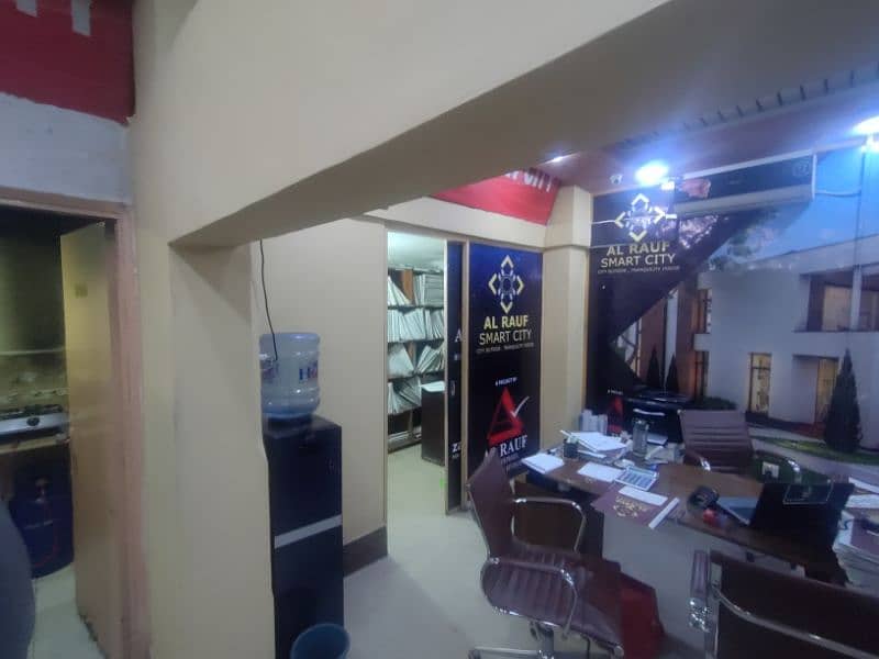 COMMERCIAL READY OFFICE/SHOPS combined or seperate AVAILABLE FOR RENT 5