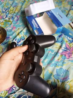 PS 3 WIRELESS CONTROLLER 10/10CONDITION