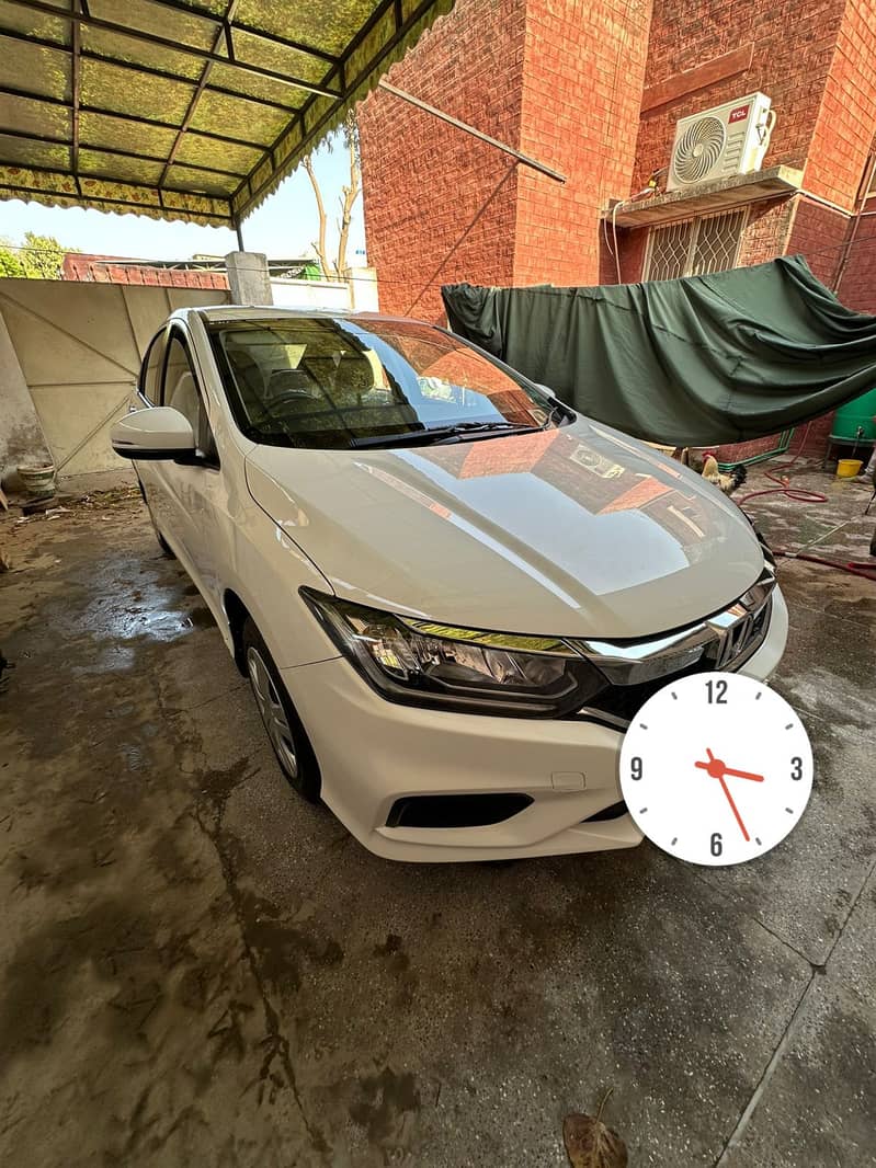 Honda City 1.5 CVT 4