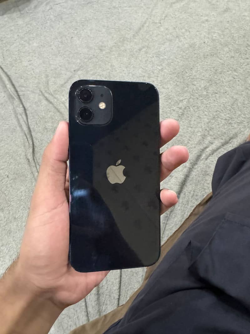 iPhone 12 Non PTA 4