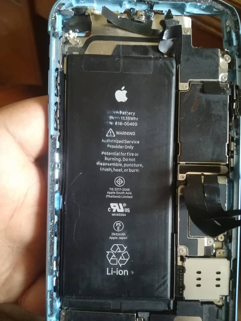 I Phone XR Battery 0