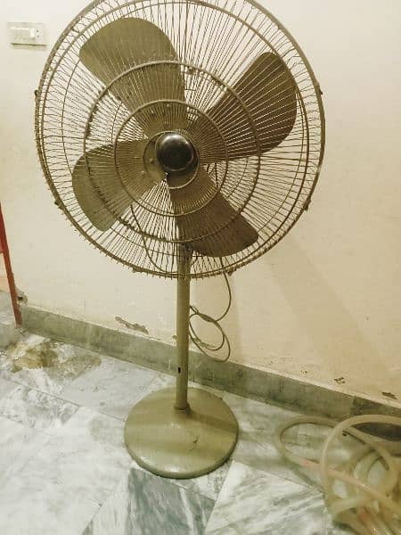 used pedestal fan copper wiring in good condition 4