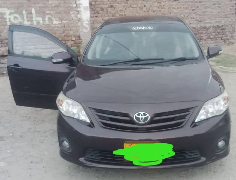 Toyota Corolla GLI 2013 5