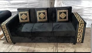 Velvet Cushions Cover's Avail On Factory Rate