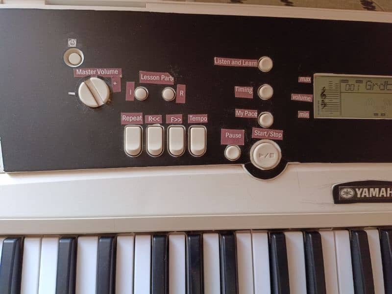 YAMAHA Digital Piano 4