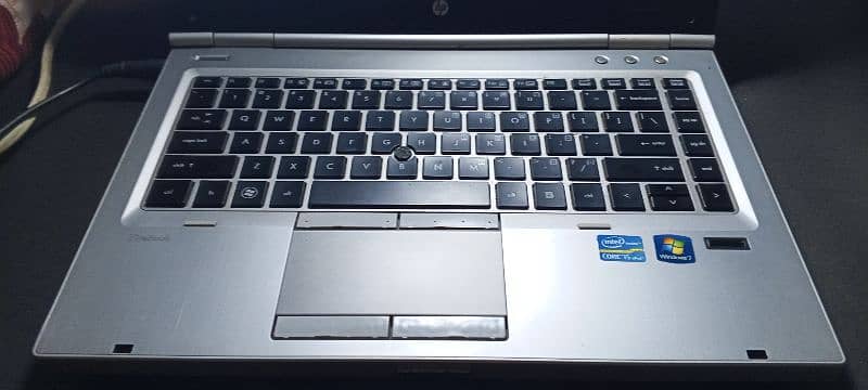 Hp elitebook 8470 1