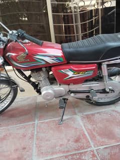 Honda CG 125 2023