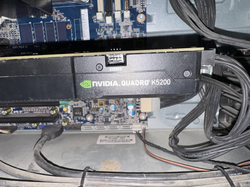 NVIDIA Quadro K5200 0