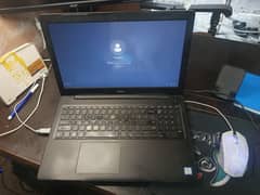 Dell 3590,  Core i7 8gen. 2 GB graphics card