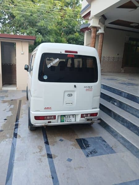 Daihatsu Hijet 2018 17