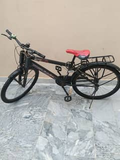 Chicago bicycle 1 year used in good condition