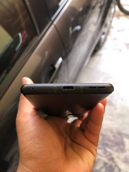 oneplus 9R 8/256 in excellent condition dual sim approved 3