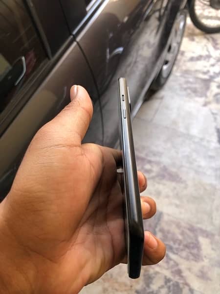 oneplus 9R 8/256 in excellent condition dual sim approved 4