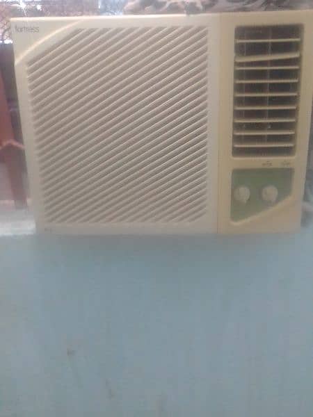 window ac in best condition 1