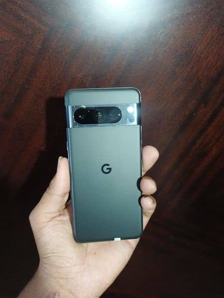 Google pixel 8 pro 0