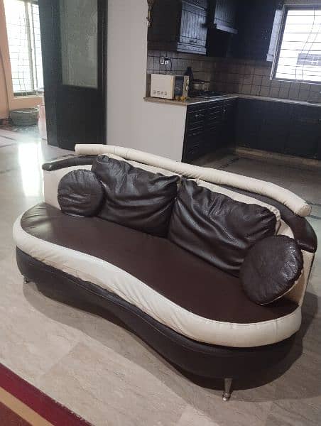 Leather sofa 3