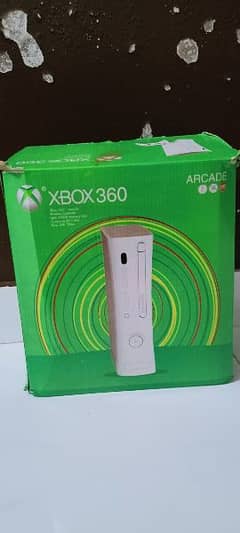 Xbox 360 with controller and colour black