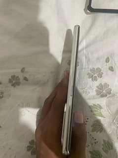 oppo Reno 8t 5G mobile with original charger