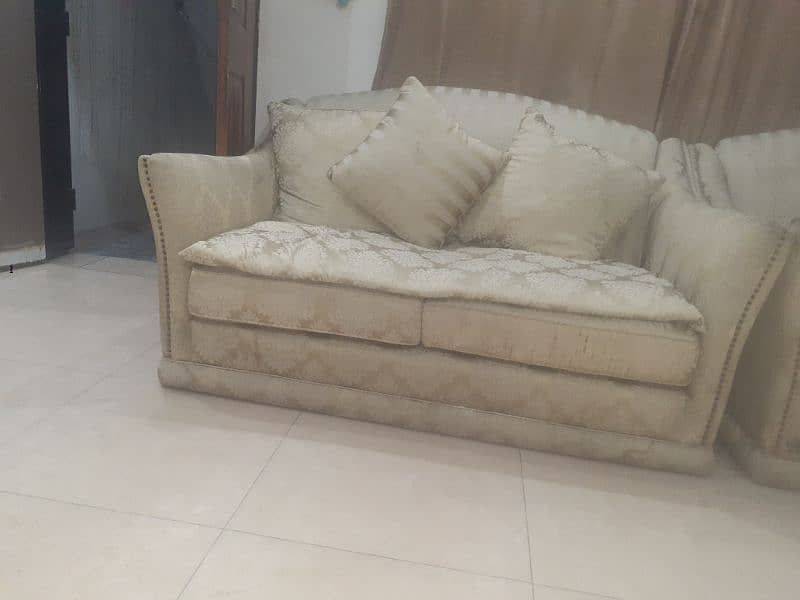 2 seater sofa from fantac furniture 2