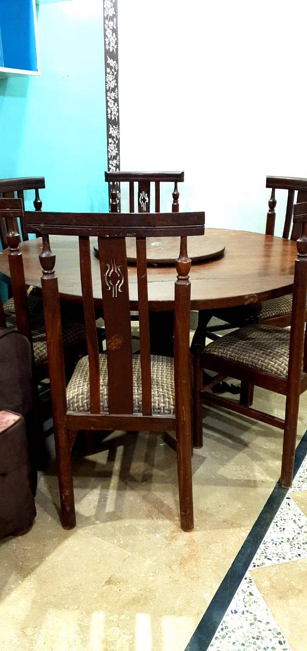 DINING TABLE Set FOR SALE 2