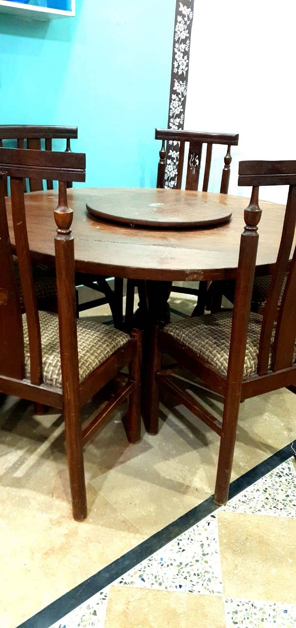 DINING TABLE Set FOR SALE 3