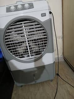 GFC air cooler 20 days use Hua Hai bilkul new ha 0