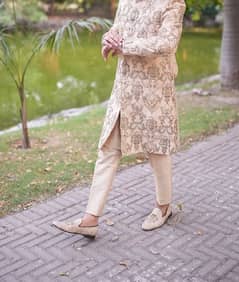 MNR sherwani (Yaar e Shirin) article 10/10, turban , inner, Shoes