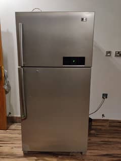 LG big size Non Frost fridge