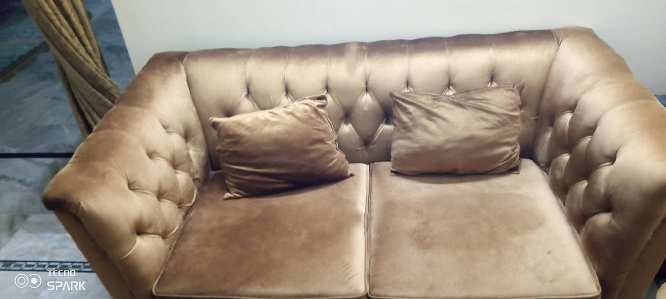 7 seater sofa 12 months used for urgent sale 2