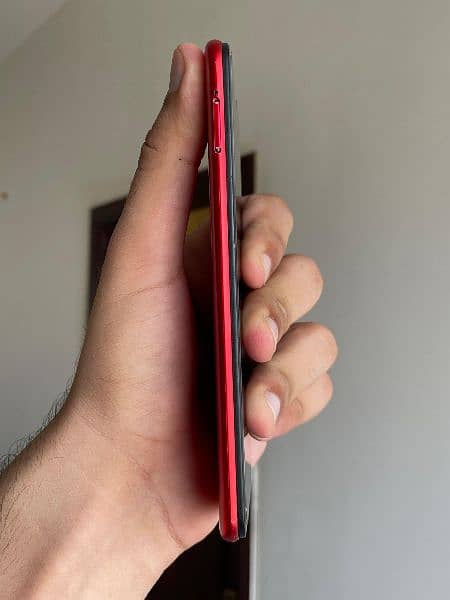 Vivo Y81s 4