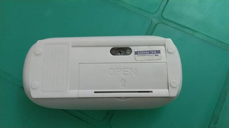 Aspire one laptop 8