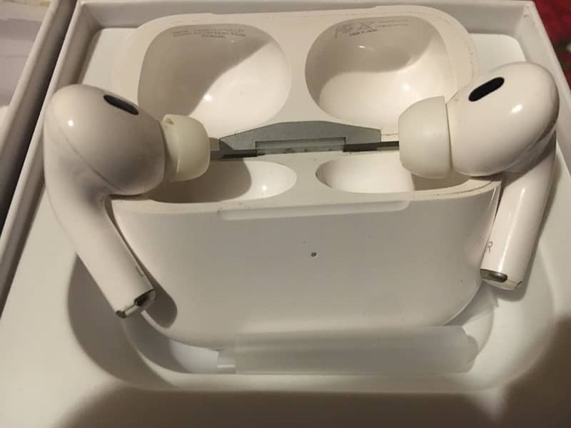 AIRPOD PRO 2nd GENERATION 9