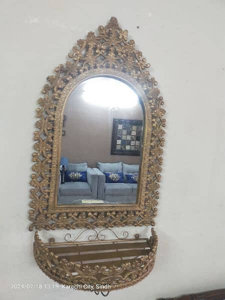 Mirror and console 1