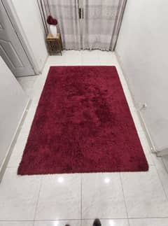 Maroon rug