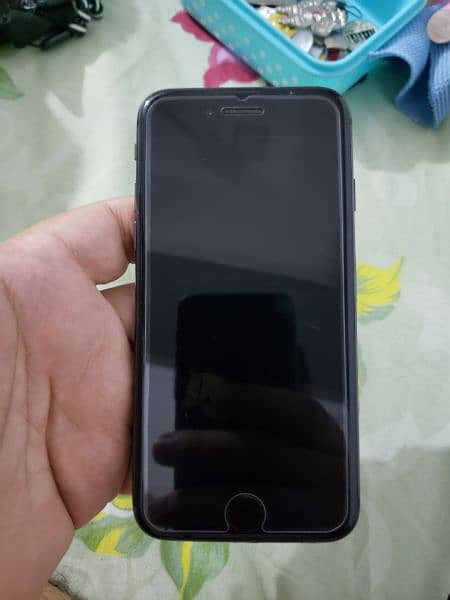 iphone 8, 64gb  cont numb 03251231239 6