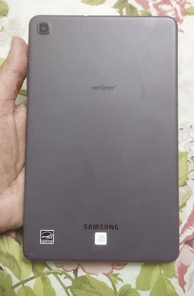 Samsung Galaxy tab A 8.4 5