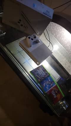 Xbox one s 1tb with 3 games