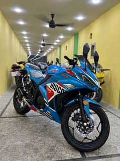 KAWASAKI NINJA V6 REPLIKA 250 CC