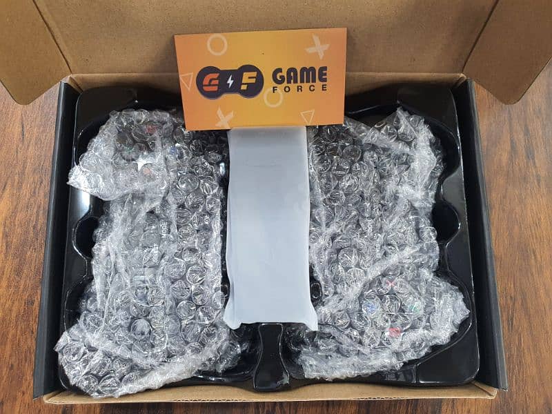 M8 GAME STICK LITE *BRAND NEW* WITH 02 WIRELESS CONTROLER GAMESTICK 3