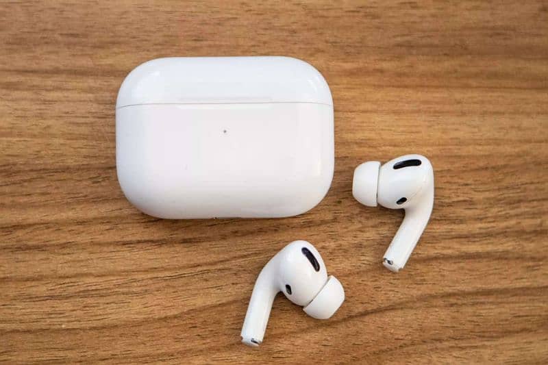 New Apple Airpods Pro 2