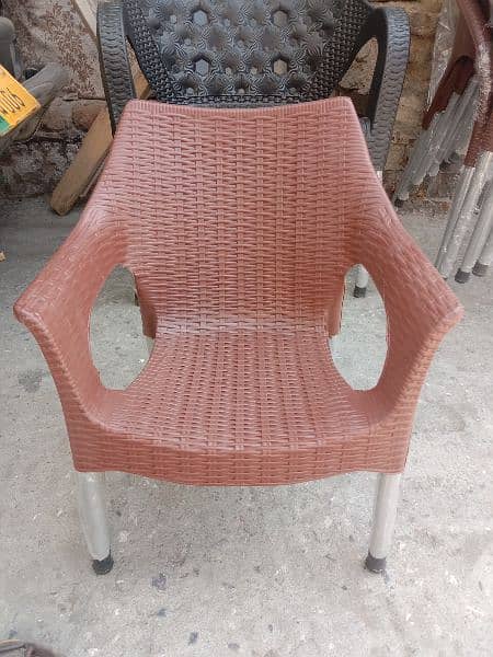 New Design Pure Plastic chairs with Polding Table (30% discount price) 7