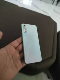 vivo s1 with box box and accessories